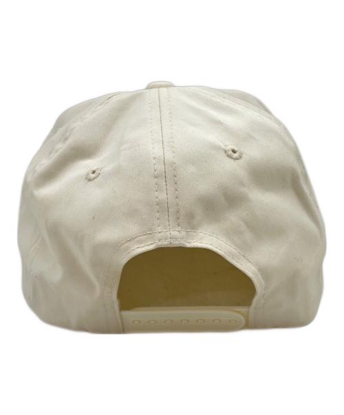 TATTOO YAMADA STUDIO（タトゥースタジオヤマダ）TATTOO YAMADA STUDIO (タトゥースタジオヤマダ) キャップ ホワイト×レッドの古着・服飾アイテム