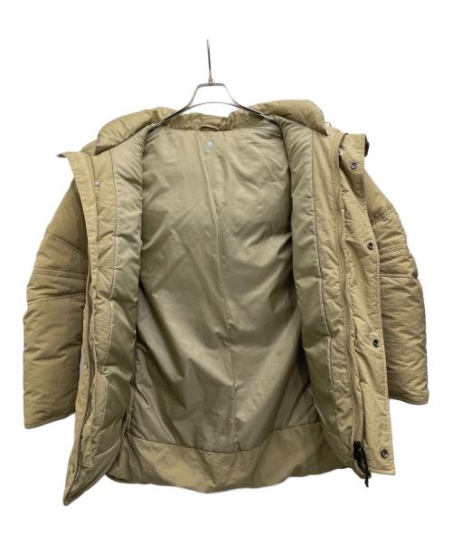 DESCENTE（デサント）DESCENTE (デサント) ヒートナビパフダウンジャケット ベージュ サイズ:Mの古着・服飾アイテム