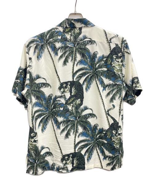 AVIREX（アヴィレックス）AVIREX (アヴィレックス) アロハシャツ タイガー& パームツリー アイボリー×グリーン サイズ:Lの古着・服飾アイテム