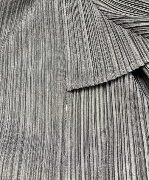 PLEATS PLEASE（プリーツプリーズ）PLEATS PLEASE (プリーツプリーズ) プリーツジップアップジャケット ブラック サイズ:3の古着・服飾アイテム