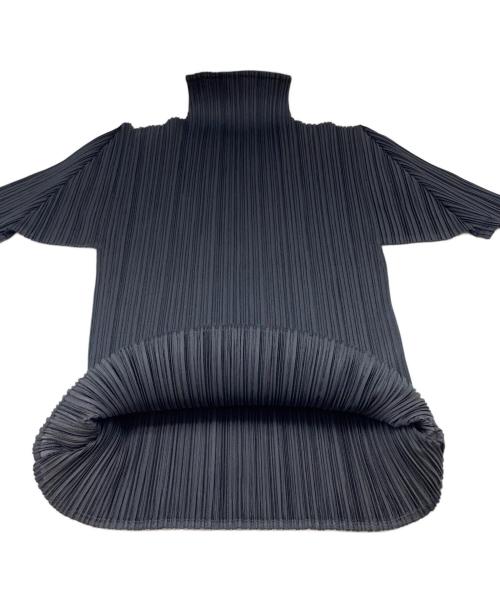 PLEATS PLEASE（プリーツプリーズ）PLEATS PLEASE (プリーツプリーズ) 半袖カットソー ブラック サイズ:3の古着・服飾アイテム