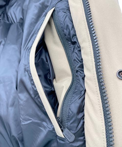 FIRST DOWN（ファーストダウン）FIRST DOWN (ファーストダウン) ダウンジャケット ベージュ サイズ:Lの古着・服飾アイテム