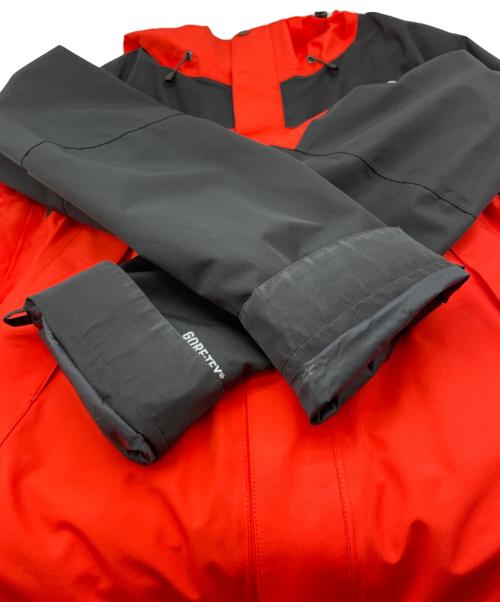 THE NORTH FACE（ザ ノース フェイス）THE NORTH FACE (ザ ノース フェイス) MOUNTAIN JACKET レッド サイズ:Mの古着・服飾アイテム