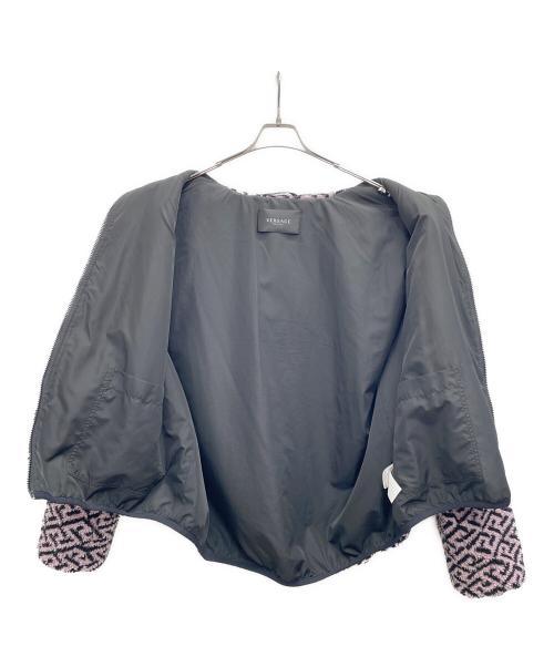 VERSACE（ヴェルサーチェ）VERSACE (ヴェルサーチェ) ボアジャケット ピンク×ブラック サイズ:48の古着・服飾アイテム