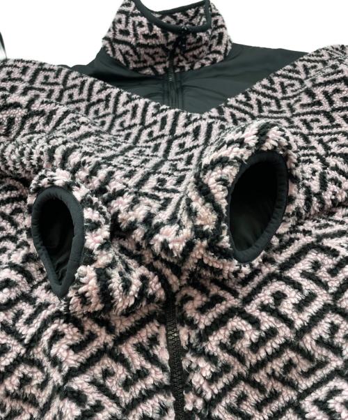 VERSACE（ヴェルサーチェ）VERSACE (ヴェルサーチェ) ボアジャケット ピンク×ブラック サイズ:48の古着・服飾アイテム