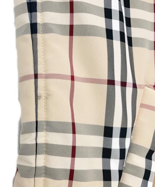 BURBERRY BLUE LABEL（バーバリーロンドンブルーレーベル）BURBERRY BLUE LABEL (バーバリーロンドンブルーレーベル) 中綿ジャケット ベージュ サイズ:Lの古着・服飾アイテム