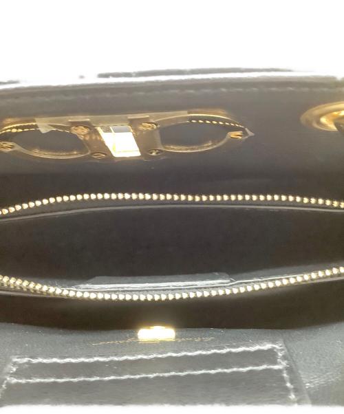 Salvatore Ferragamo（サルヴァトーレ フェラガモ）Salvatore Ferragamo (サルヴァトーレ フェラガモ) ショルダーバッグ ブラックの古着・服飾アイテム