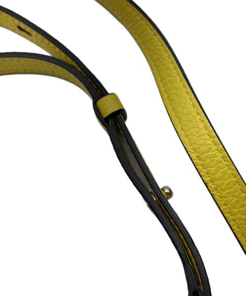 Salvatore Ferragamo（サルヴァトーレ フェラガモ）Salvatore Ferragamo (サルヴァトーレ フェラガモ) ショルダーバッグ イエローの古着・服飾アイテム