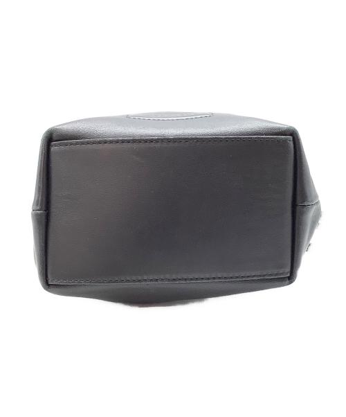 LONGCHAMP（ロンシャン）LONGCHAMP (ロンシャン) 巾着ショルダーバッグ ブラックの古着・服飾アイテム