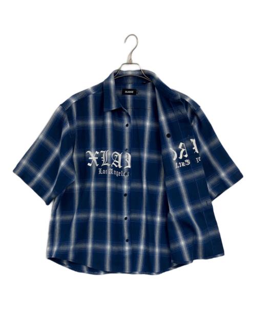 X-LARGE（エクストララージ）X-LARGE (エクストララージ) 半袖シャツ ブルー サイズ:Mの古着・服飾アイテム