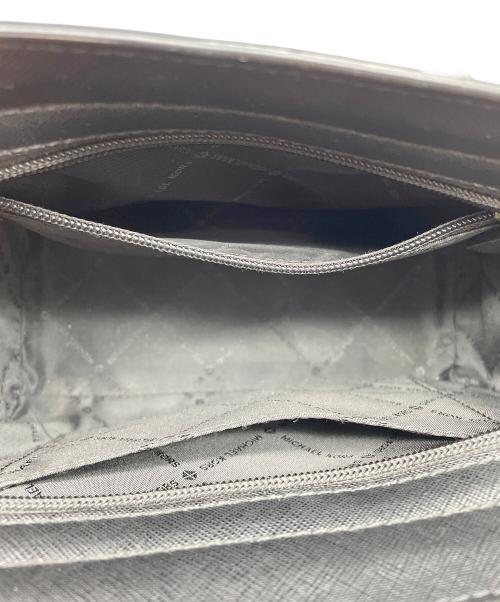 MICHAEL KORS（マイケル・コース）MICHAEL KORS (マイケル・コース) ショルダーバッグ ブラックの古着・服飾アイテム