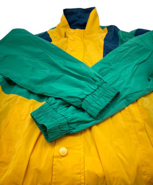 GUESS（ゲス）GUESS (ゲス) J balvin (J.バルヴィン) ナイロンロゴウィンドブレーカー マルチカラー サイズ:Mの古着・服飾アイテム