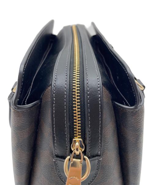 COACH（コーチ）COACH (コーチ) ダーシー キャリーオール・シグネチャー2WAYバッグ ブラウンの古着・服飾アイテム