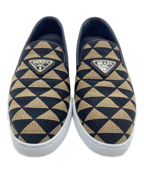 PRADA（プラダ）PRADA (プラダ) スニーカー ベージュ サイズ:35の古着・服飾アイテム