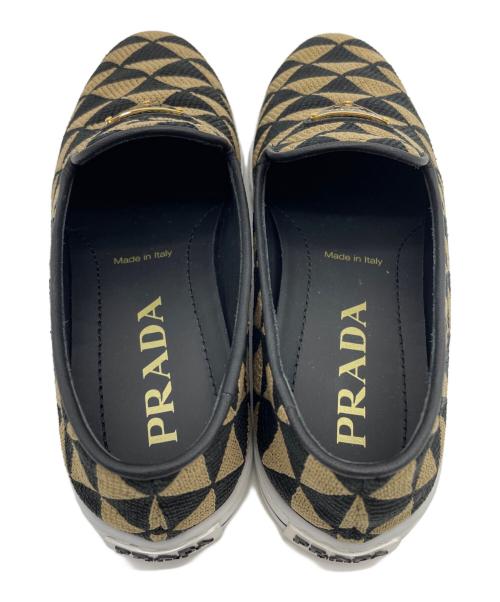 PRADA（プラダ）PRADA (プラダ) スニーカー ベージュ サイズ:35の古着・服飾アイテム