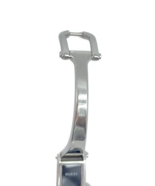 GUCCI（グッチ）GUCCI (グッチ) 1500L バングルウォッチの古着・服飾アイテム