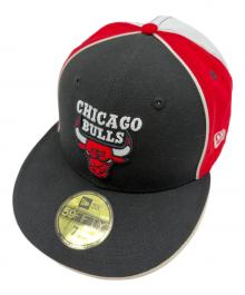 New Era（ニューエラ）の古着「59FIFTY CHICAGO BULLS」｜ブラック×レッド
