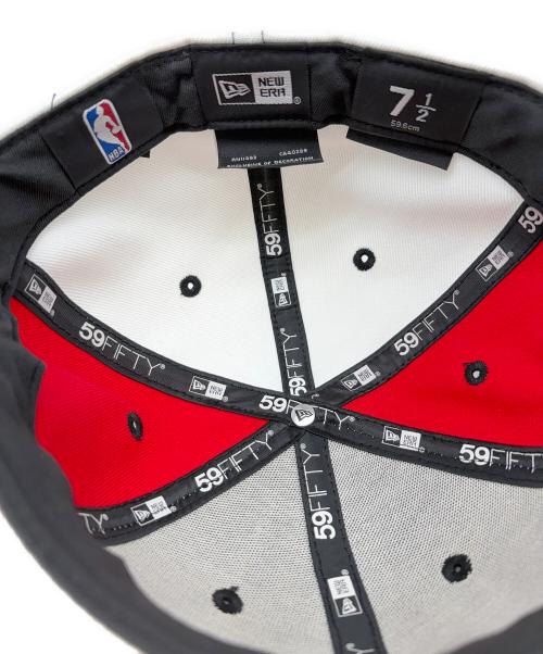 New Era（ニューエラ）New Era (ニューエラ) 59FIFTY CHICAGO BULLS ブラック×レッド サイズ:SIZE 7 1/2(59.6cm)の古着・服飾アイテム