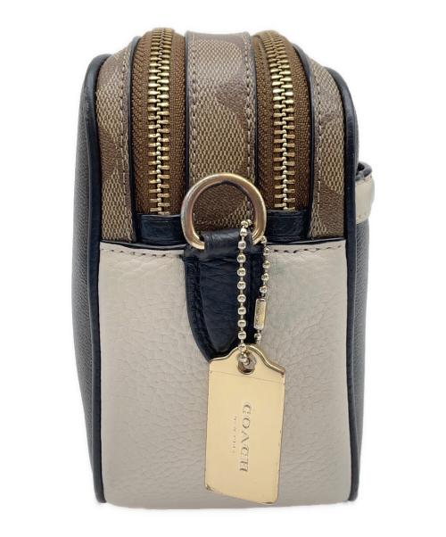 COACH（コーチ）COACH (コーチ) ショルダーバッグ ベージュの古着・服飾アイテム