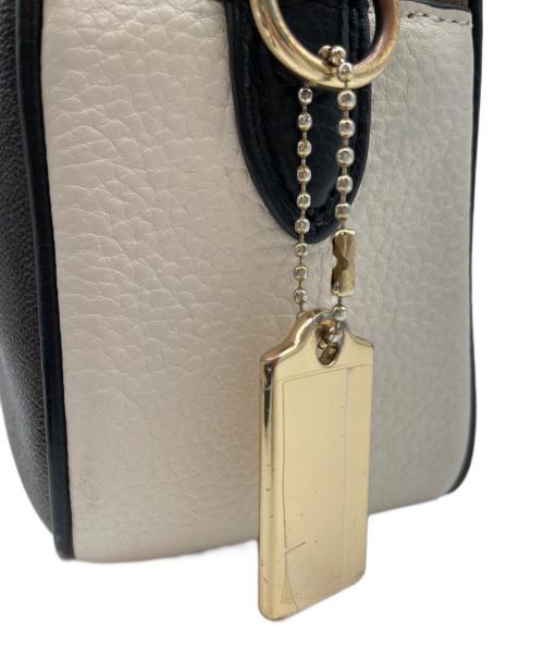 COACH（コーチ）COACH (コーチ) ショルダーバッグ ベージュの古着・服飾アイテム