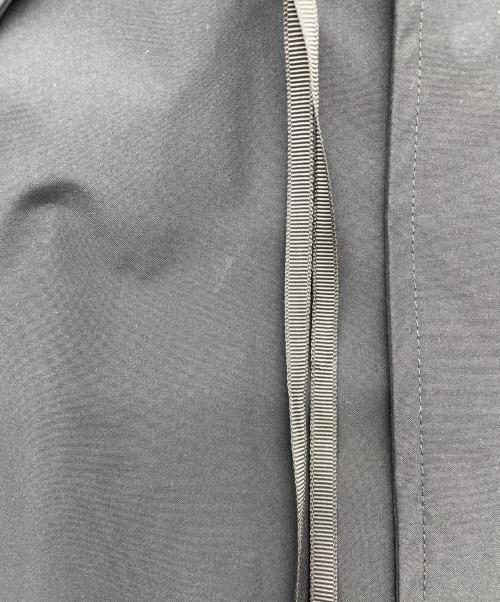 PHENIX（フェニックス）PHENIX (フェニックス) GORE-TEX INFINIUM SIDE ZIP MIDDLE MODS COAT ブラック サイズ:Sの古着・服飾アイテム