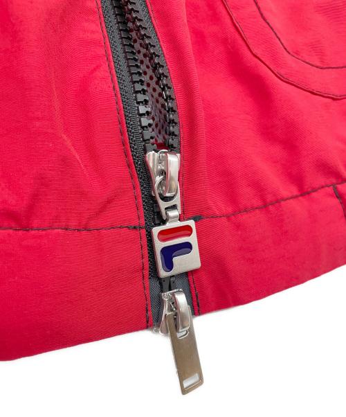 N°21（ヌメロヴェントゥーノ）N°21 (ヌメロヴェントゥーノ) FILA (フィラ) ナイロンフーデッドジャケット ブラック サイズ:Mの古着・服飾アイテム