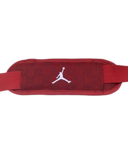 NIKE（ナイキ）NIKE (ナイキ) モノグラムダッフルバッグ レッドの古着・服飾アイテム