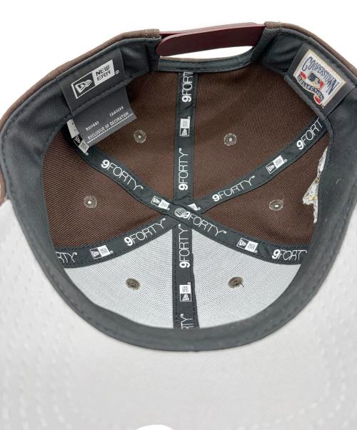 New Era（ニューエラ）New Era (ニューエラ) 9FORTY MLBワールドシリーズ SANDIEGO PADRES 1998 ブラウン サイズ:ADJUSTABLEの古着・服飾アイテム