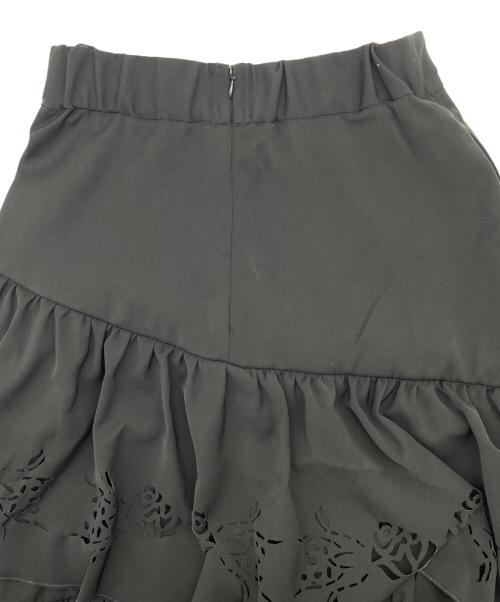 HARE（ハレ）HARE (ハレ) Ado (アド) LASER CUT TIERED SKIRT ブラック サイズ:Fの古着・服飾アイテム