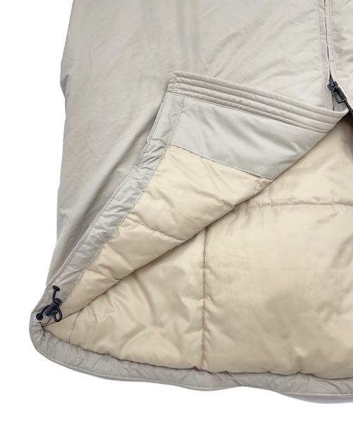 Y(dot) BY NORDISK（ワイドット バイ ノルディスク）Y(dot) BY NORDISK (ワイドット バイ ノルディスク) ダウンコート ベージュ サイズ:Mの古着・服飾アイテム