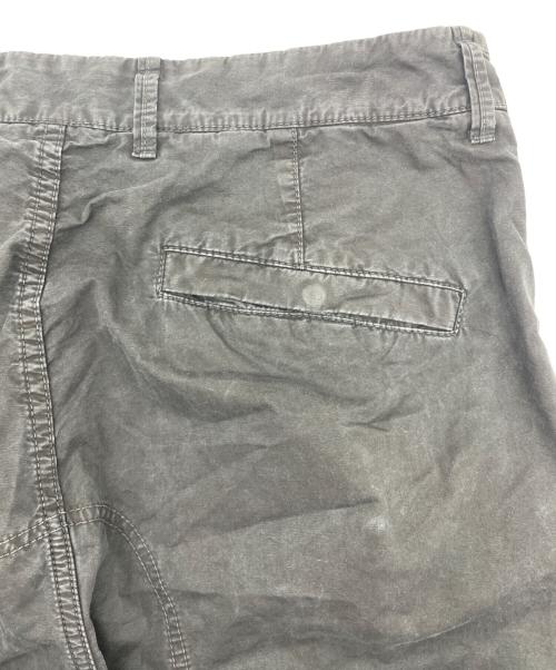 STONE ISLAND（ストーンアイランド）STONE ISLAND (ストーンアイランド) PANTALONE COMFORT ロゴパッチ ガーメントダイ カーゴパンツ グレー サイズ:W32の古着・服飾アイテム