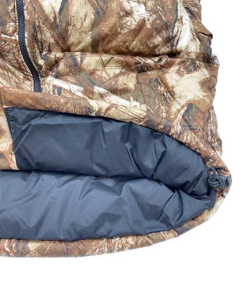 THE NORTH FACE（ザ ノース フェイス）THE NORTH FACE (ザ ノース フェイス) Novelty Nuptse Jacket ベージュ×ブラック サイズ:Lの古着・服飾アイテム