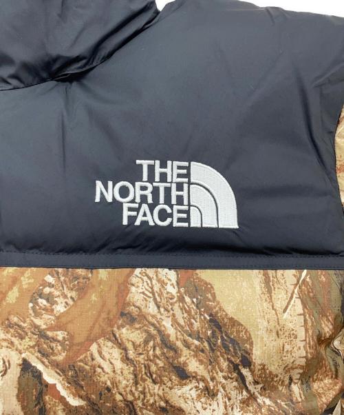 THE NORTH FACE（ザ ノース フェイス）THE NORTH FACE (ザ ノース フェイス) Novelty Nuptse Jacket ベージュ×ブラック サイズ:Lの古着・服飾アイテム