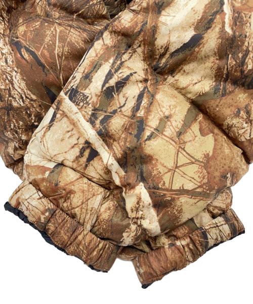 THE NORTH FACE（ザ ノース フェイス）THE NORTH FACE (ザ ノース フェイス) Novelty Nuptse Jacket ベージュ×ブラック サイズ:Lの古着・服飾アイテム