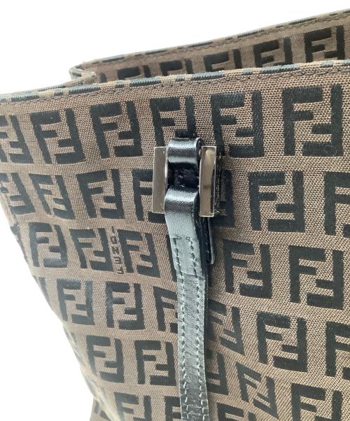 FENDI（フェンディ）FENDI (フェンディ) ハンドバッグ ブラウンの古着・服飾アイテム