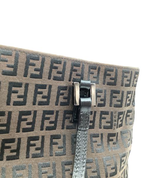 FENDI（フェンディ）FENDI (フェンディ) ハンドバッグ ブラウンの古着・服飾アイテム