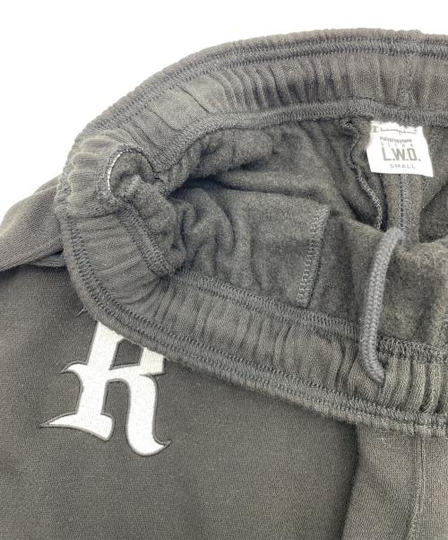 Champion（チャンピオン）Champion (チャンピオン) Ron Herman (ロンハーマン) Rロゴ スウェットパンツ ブラック サイズ:Sの古着・服飾アイテム