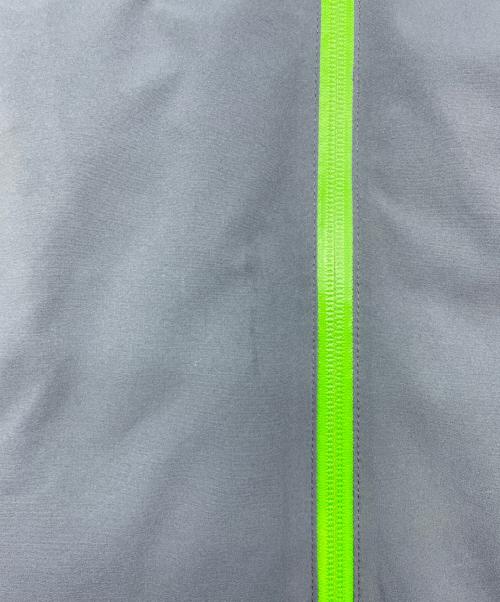 mont-bell（モンベル）mont-bell (モンベル) ストームパーカ ネイビー×グリーン サイズ:Lの古着・服飾アイテム