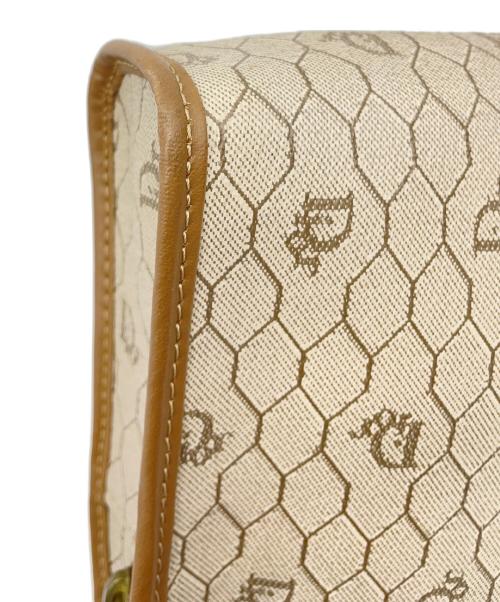 Christian Dior（クリスチャン ディオール）Christian Dior (クリスチャン ディオール) クラッチバッグ ベージュの古着・服飾アイテム