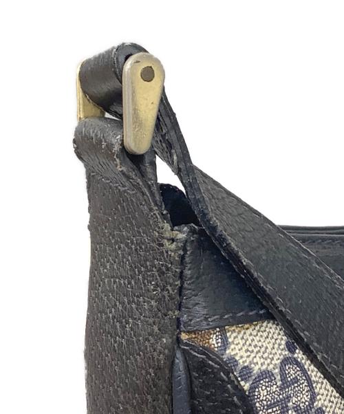 GUCCI（グッチ）GUCCI (グッチ) ワンショルダーバッグ ホワイト×ブラックの古着・服飾アイテム