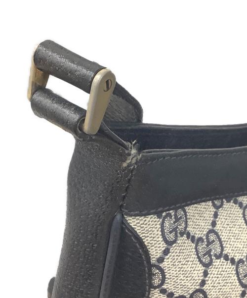 GUCCI（グッチ）GUCCI (グッチ) ワンショルダーバッグ ホワイト×ブラックの古着・服飾アイテム