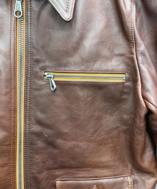 VELUO KLDLY（ヴェルオックリー）VELUO KLDLY (ヴェルオックリー) シングルライダースジャケット ブラウン サイズ:Mの古着・服飾アイテム