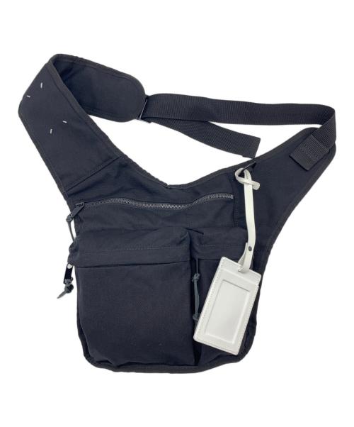 Maison Margiela（メゾンマルジェラ）Maison Margiela (メゾンマルジェラ) 1CON メッセンジャーバッグ ブラックの古着・服飾アイテム