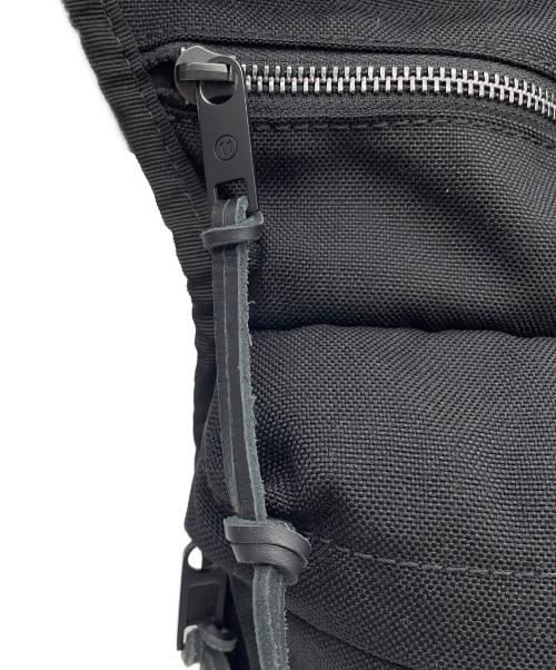 Maison Margiela（メゾンマルジェラ）Maison Margiela (メゾンマルジェラ) 1CON メッセンジャーバッグ ブラックの古着・服飾アイテム