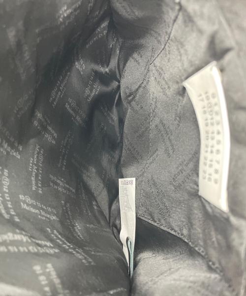 Maison Margiela（メゾンマルジェラ）Maison Margiela (メゾンマルジェラ) 1CON メッセンジャーバッグ ブラックの古着・服飾アイテム