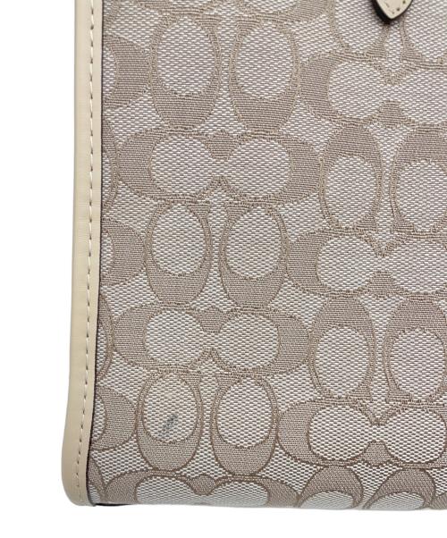 COACH（コーチ）COACH (コーチ) フィールド トート30 2WAYショルダーバッグ ベージュの古着・服飾アイテム