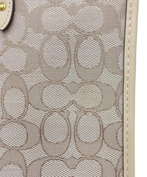 COACH（コーチ）COACH (コーチ) フィールド トート30 2WAYショルダーバッグ ベージュの古着・服飾アイテム