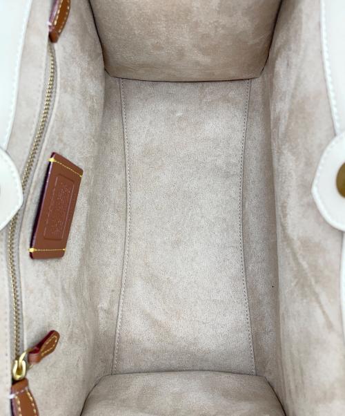 COACH（コーチ）COACH (コーチ) フィールド トート30 2WAYショルダーバッグ ベージュの古着・服飾アイテム