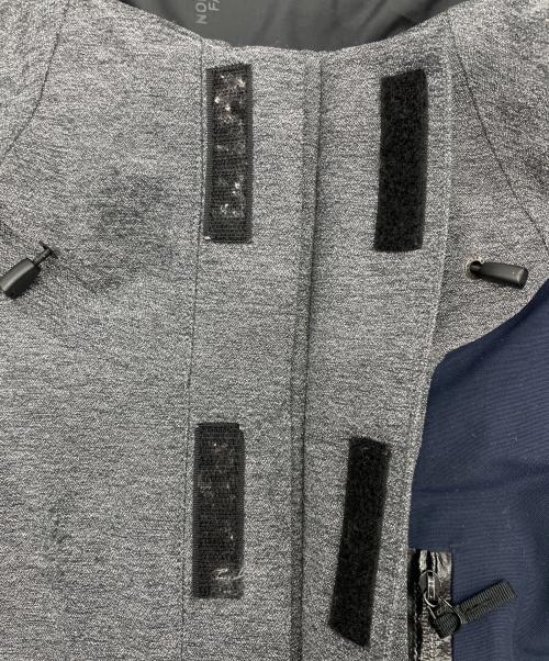 THE NORTH FACE（ザ ノース フェイス）THE NORTH FACE (ザ ノース フェイス) CLIFDEN DULUX PARKA グレー×ネイビー サイズ:XLの古着・服飾アイテム