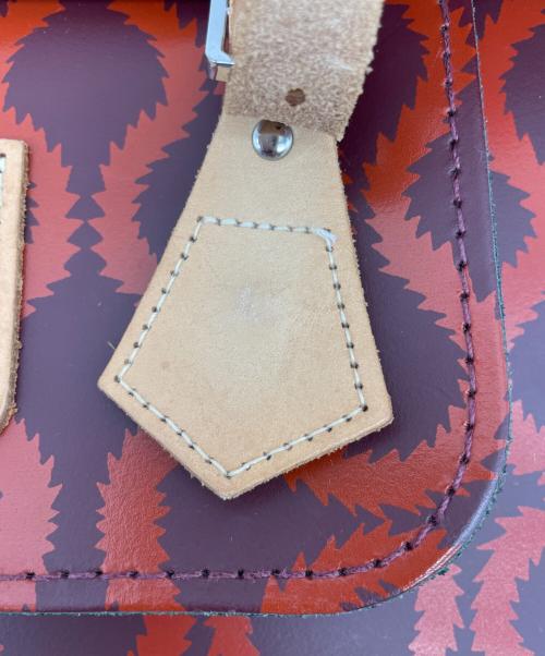 Vivienne Westwood（ヴィヴィアンウエストウッド）Vivienne Westwood (ヴィヴィアンウエストウッド) CAMBRIDGE SATCHEL (ケンブリッジサッチェル) タイニーサッチェル ショルダーバッグ ブラウンの古着・服飾アイテム